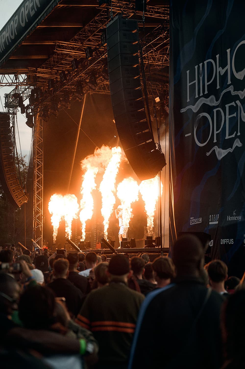 Willkommen bei Megaforce: Unvergessliche Bühnen für bemerkenswerte Veranstaltungen – HipHop Open in Stuttgart